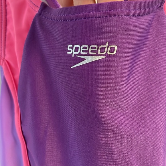 Speedo Girls size 10 swimsuit purple and pink - Picture 2 of 5